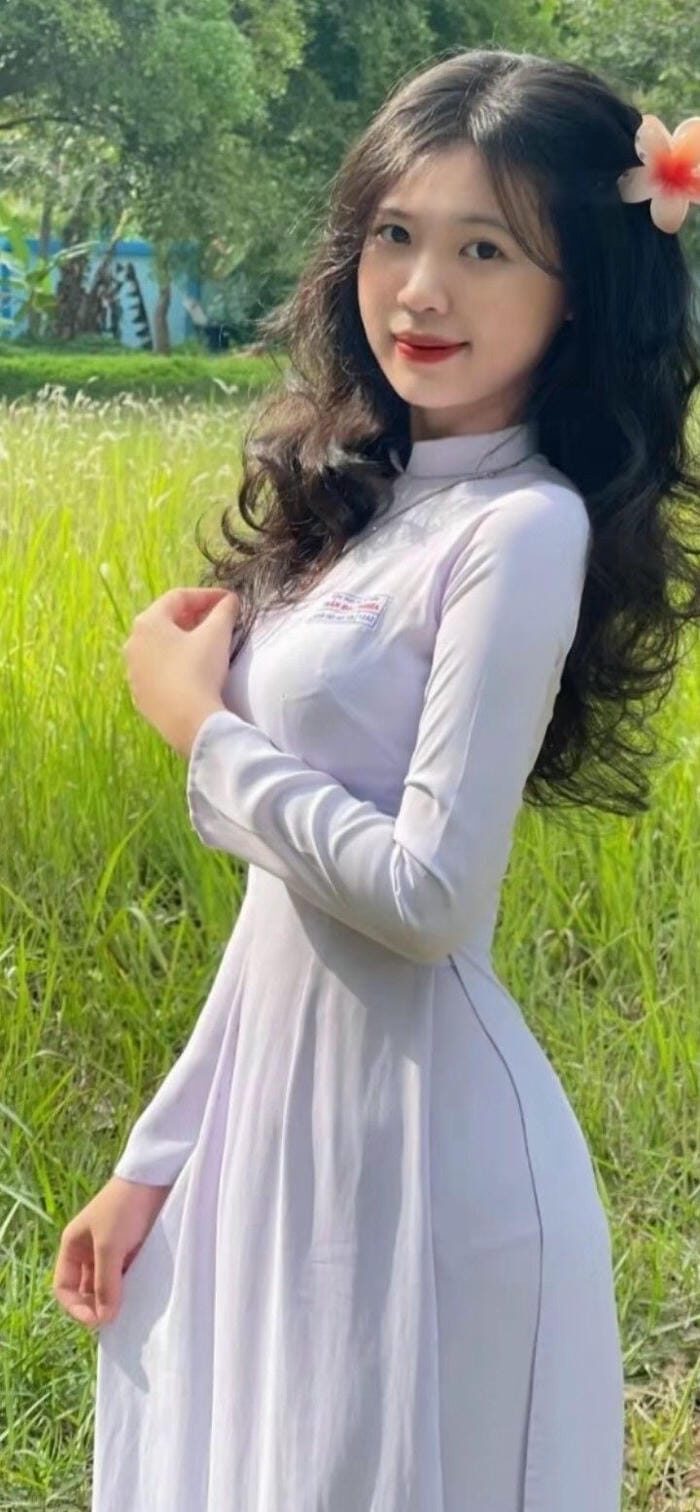 hinh nen gai xinh mac ao dai