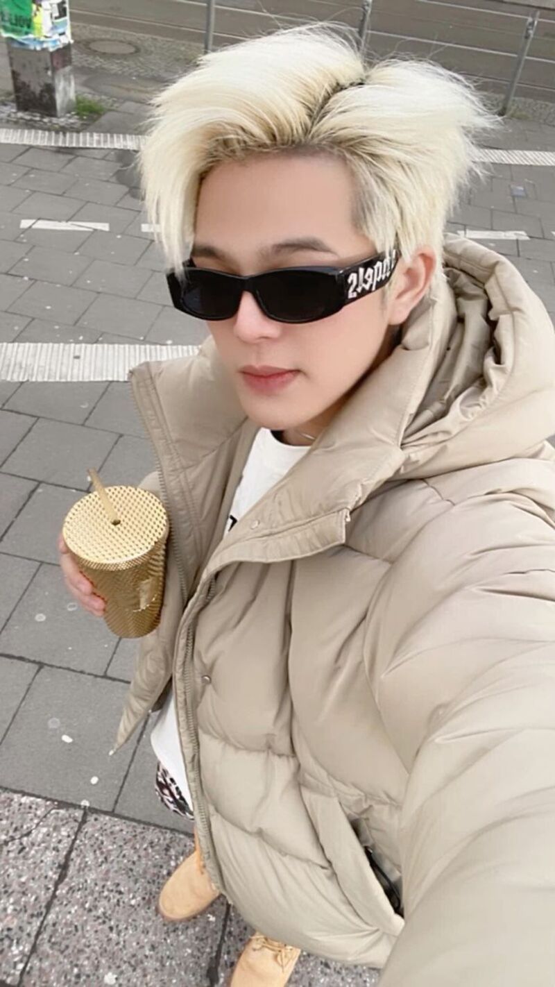 ảnh Rhyder tự sướng