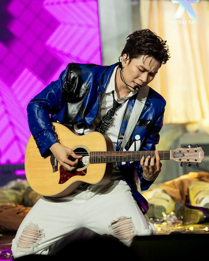 ảnh dương domic đàn