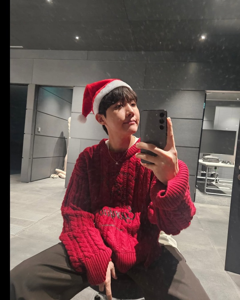 ảnh j hope dễ thương