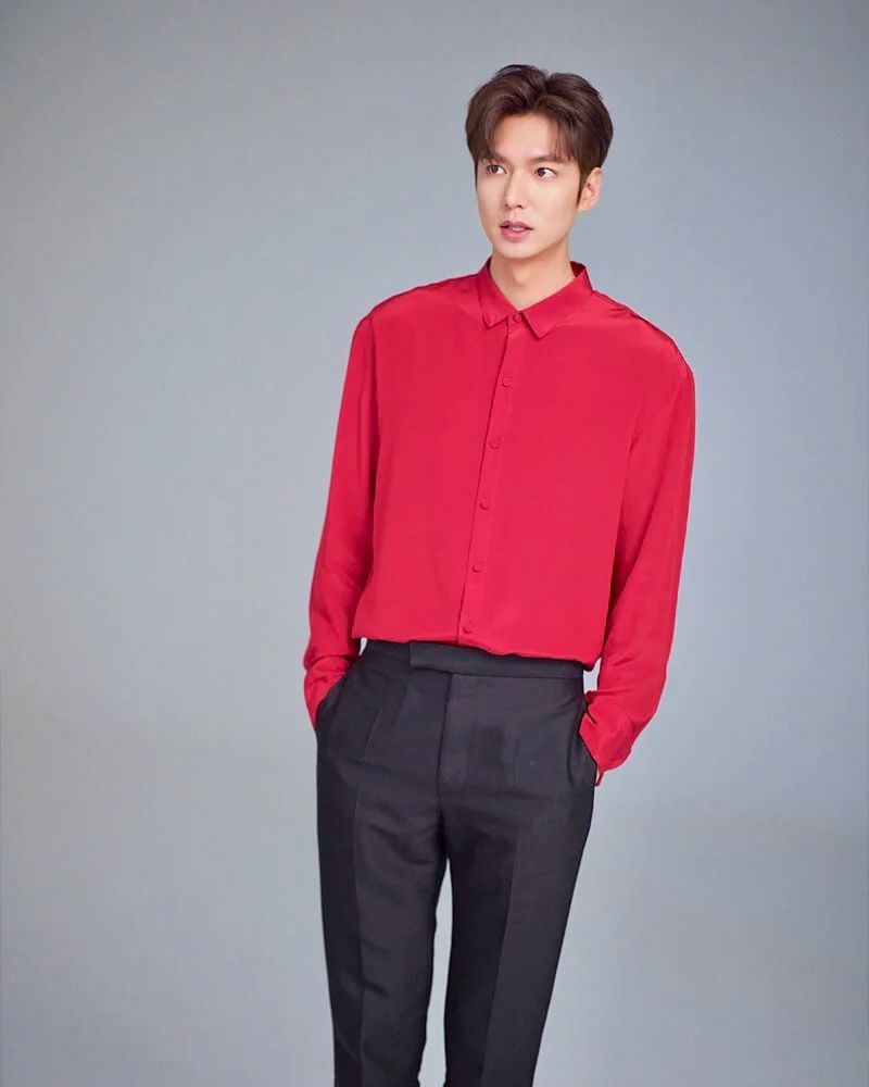 ảnh lee min ho áo đỏ