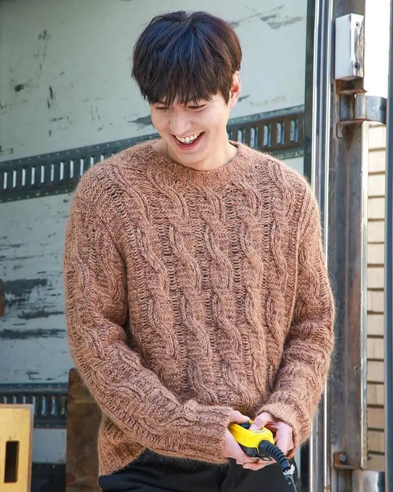 ảnh lee min ho cười xinh