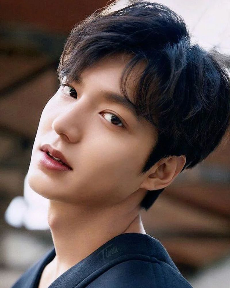 ảnh lee min ho liếc