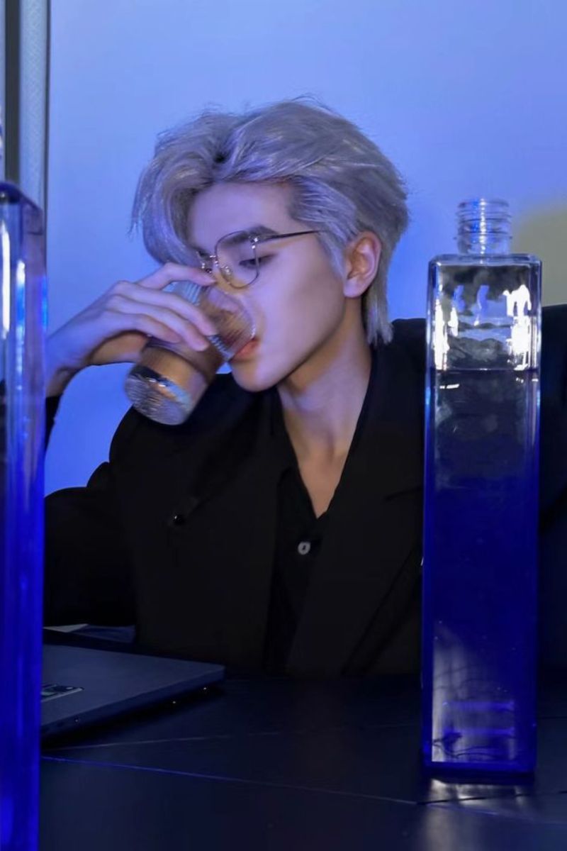 ảnh trai anime ngầu