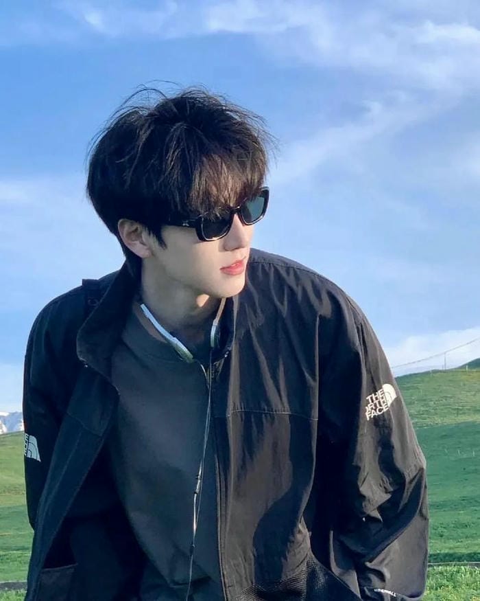 ảnh trai đeo kính cực đẹp