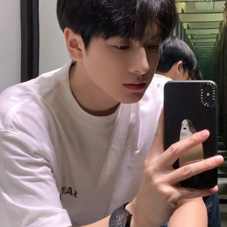 900+ Ảnh trai đẹp 14 tuổi với gương mặt cực cuốn hút