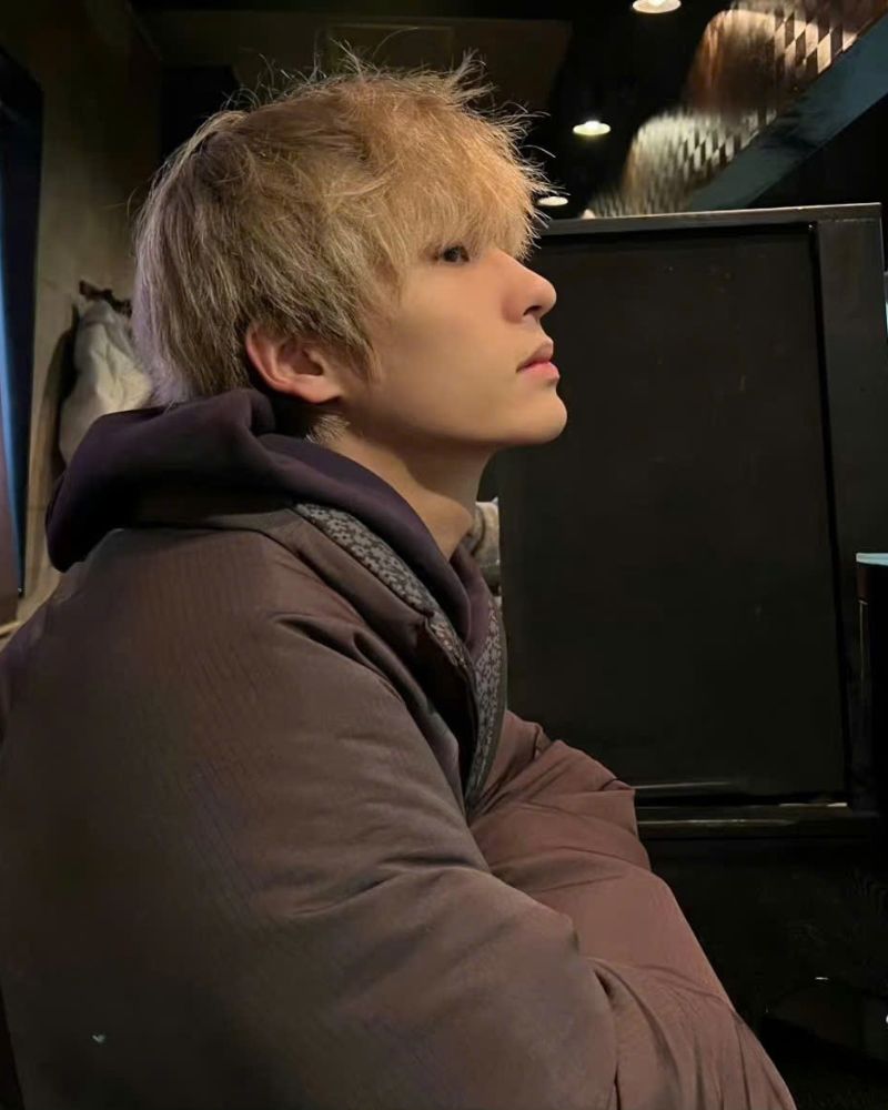 ảnh trai đẹp cute đeo kính