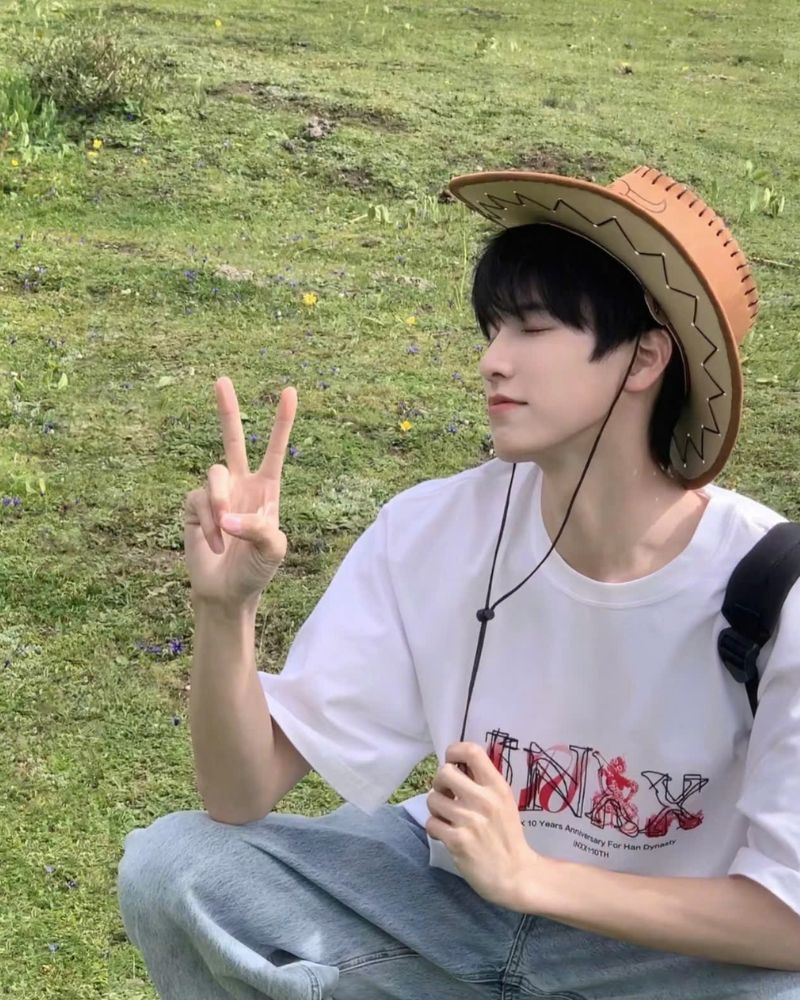 ảnh trai đẹp k6 du lịch