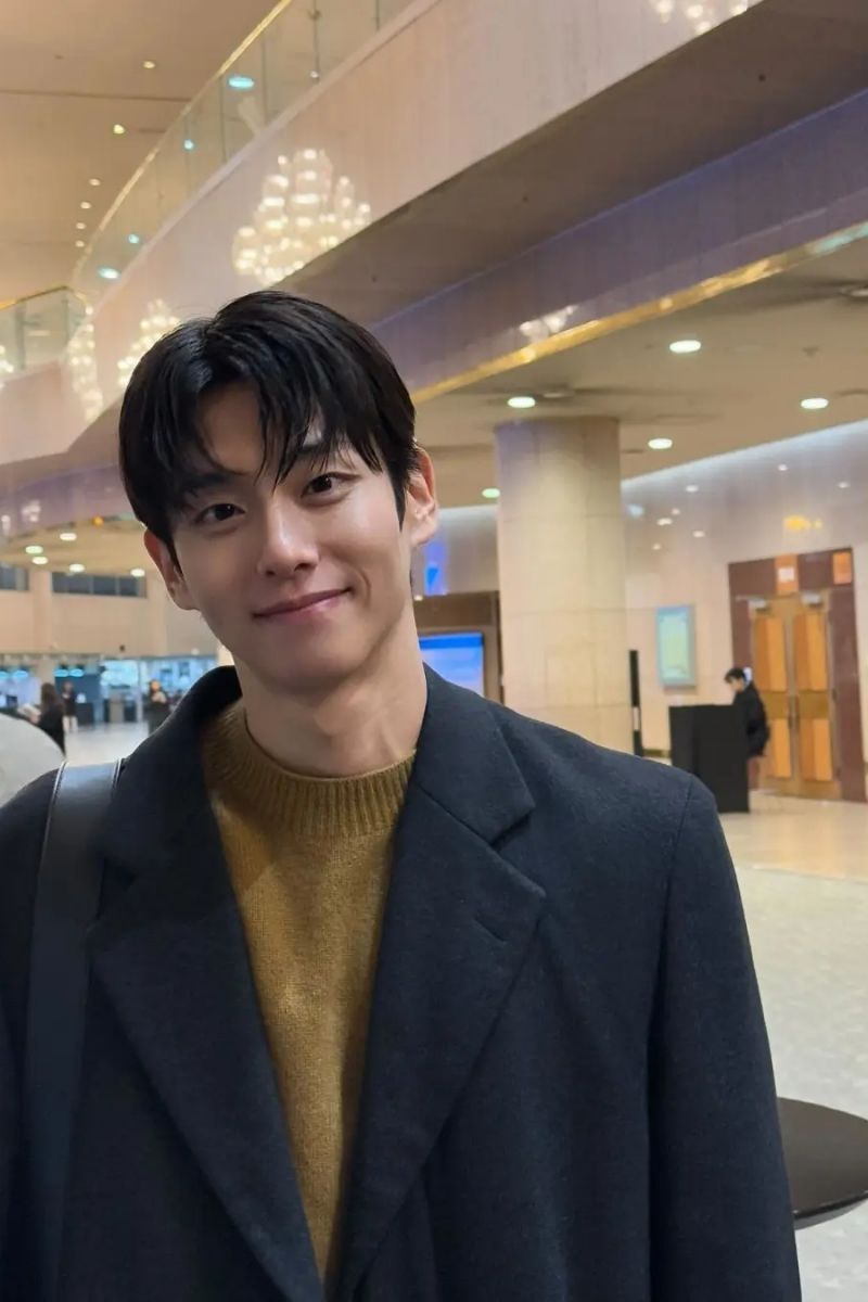 ảnh trai hàn quốc mỉm
