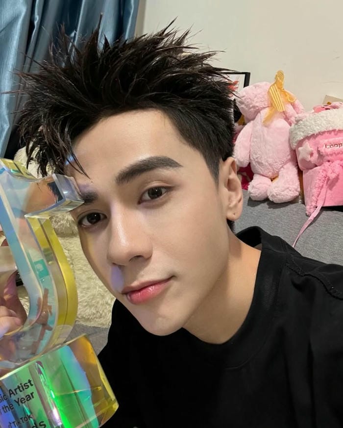 hình ảnh quang hùng masterd đep trai