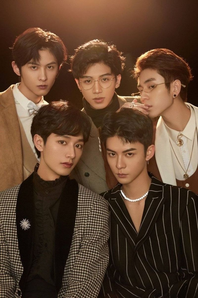 hình ảnh trai đẹp douyin nhóm