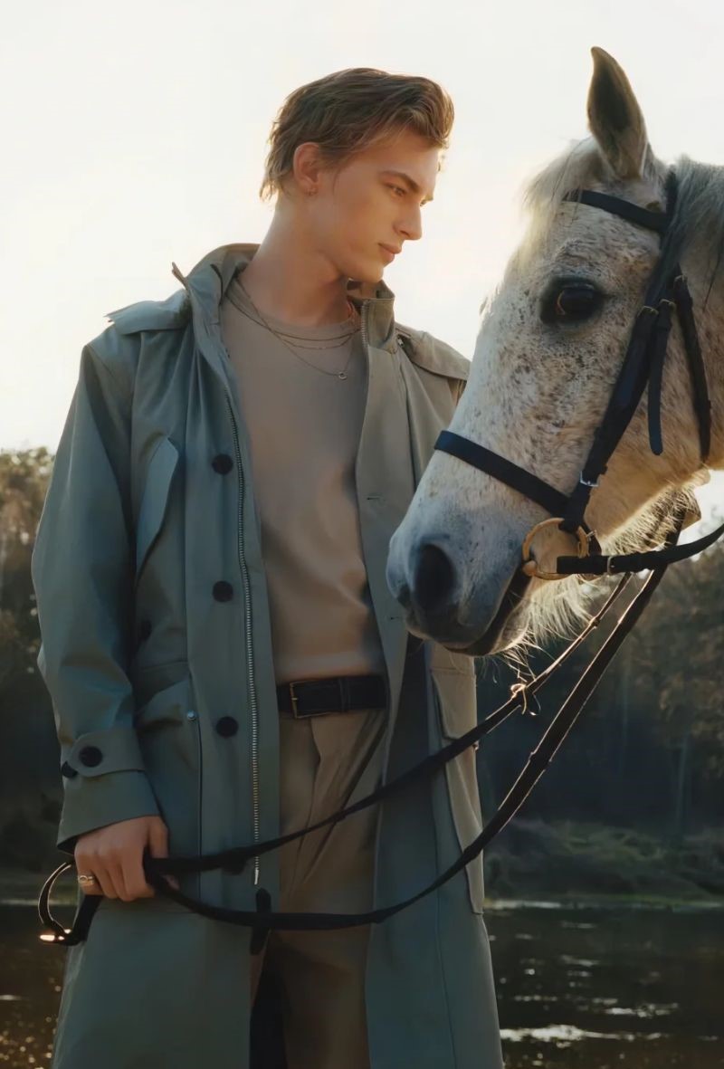 hình ảnh trai tây ngựa