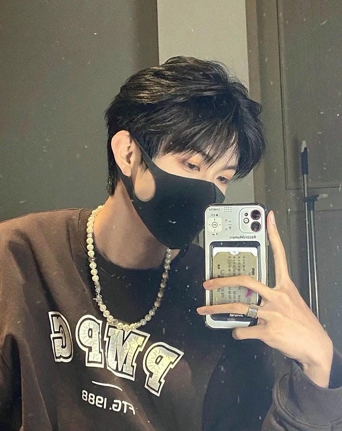 hinh trai đep che mặt