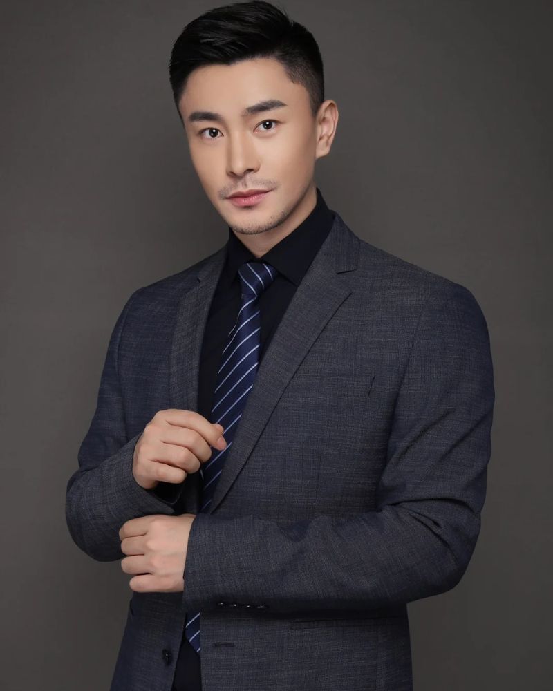 trai đẹp trung quốc mặc vest men