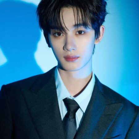 Tải ngay 99+ ảnh trai đẹp mặc vest lộ mặt bảnh bao khiến chị em gục ngã