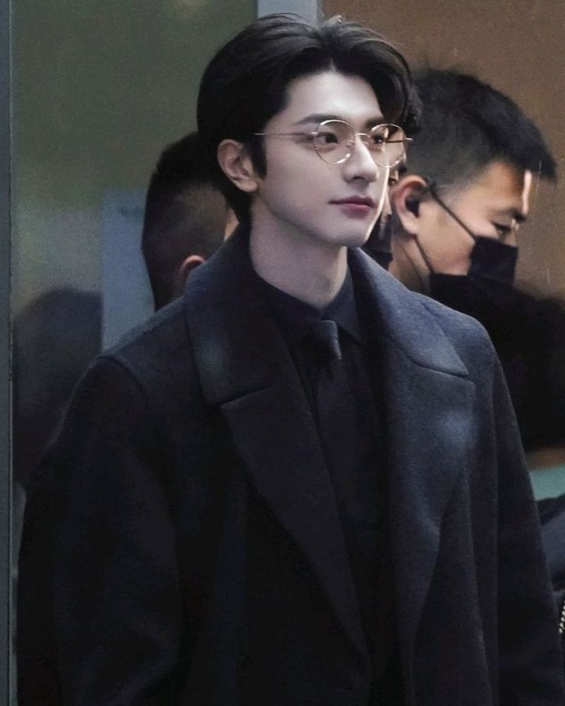 trai mặc vest chất