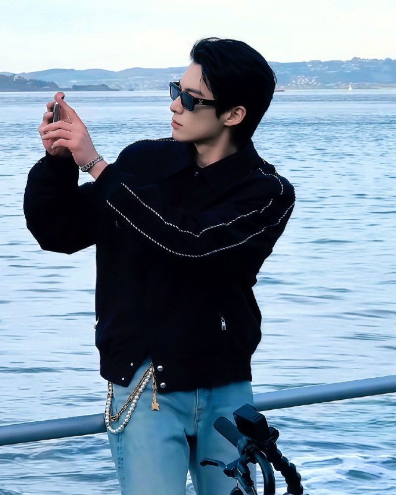 trai trung quốc đi biển